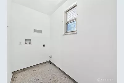 340 Essex Drive, Tipp City, OH 45371 - Photo 27