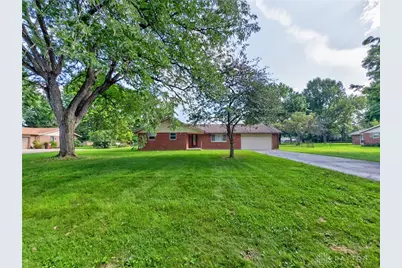 340 Essex Drive, Tipp City, OH 45371 - Photo 29