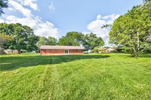 340 Essex Dr, Tipp City, OH 45371 - Photo 31