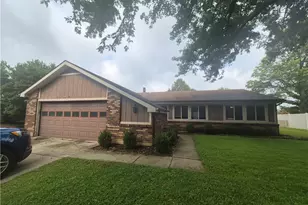 829 Southview Dr, Clayton, OH 45322 - Photo 1