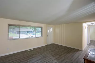 4689 Loxley Drive, West Carrollton, OH 45439 - Photo 11