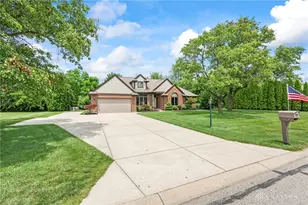 2335 Black Oak Dr, Troy, OH 45373 - Photo 3