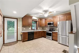 1733 Aero Ave, Kettering, OH 45429 - Photo 7