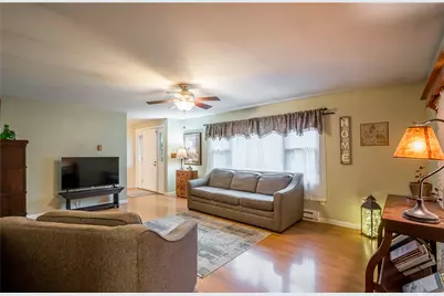 5066 Seville Drive, Englewood, OH 45322 - Photo 9