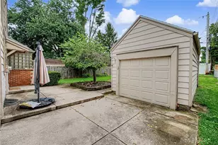 516 Monteray Ave, Kettering, OH 45419 - Photo 39