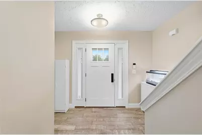 254 Auburn Meadows Court, Carlisle, OH 45005 - Photo 7