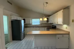 566 Cherry Hill Pl, Fairborn, OH 45324 - Photo 7