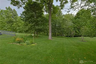 1436 Champions Way, Beavercreek Twp, OH 45385 - Photo 7