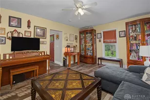 586 Chapman St, Waynesville, OH 45068 - Photo 9