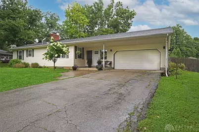 4112 Carondelet Drive, Dayton, OH 45440 - Photo 3