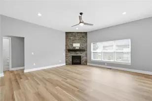 1119 Petrus Ct, Clearcreek Twp, OH 45458 - Photo 7
