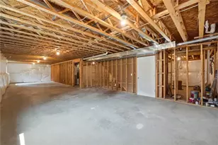1119 Petrus Ct, Clearcreek Twp, OH 45458 - Photo 29