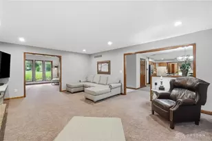 7670 Whispering Oaks Trail, Tipp City, OH 45371 - Photo 15