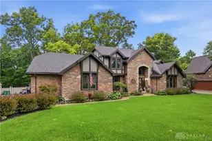 7670 Whispering Oaks Trail, Tipp City, OH 45371 - Photo 3