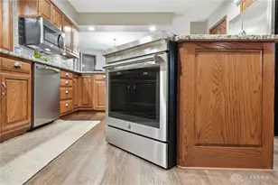 7670 Whispering Oaks Trail, Tipp City, OH 45371 - Photo 25