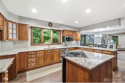 7670 Whispering Oaks Trail, Tipp City, OH 45371 - Photo 27