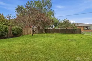 11 E Bonomo Dr, Fairborn, OH 45324 - Photo 47