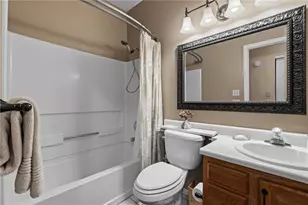 1879 Brandonhall Dr, Miamisburg, OH 45342 - Photo 25