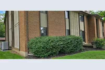 5109 Belle Isle Drive, West Carrollton, OH 45439 - Photo 1
