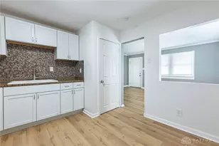 719 Cosler Dr, Dayton, OH 45403 - Photo 9