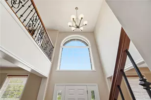 1413 Verna Ct, Dayton, OH 45458 - Photo 5