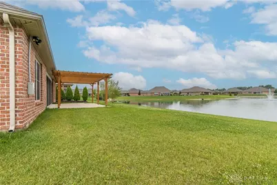 607 W Bentley Circle, Troy, OH 45373 - Photo 35