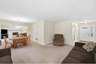 8919 Deep Forest Lane, Centerville, OH 45458 - Photo 5