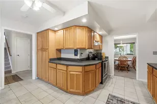 8919 Deep Forest Ln, Centerville, OH 45458 - Photo 17
