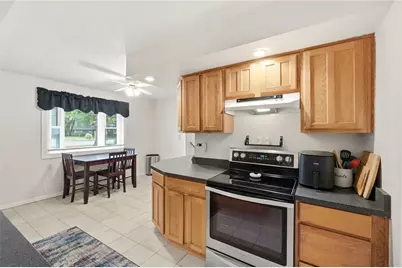 8919 Deep Forest Lane, Centerville, OH 45458 - Photo 11