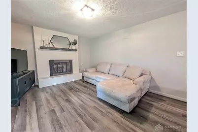 186 Katy Lane, Englewood, OH 45322 - Photo 7