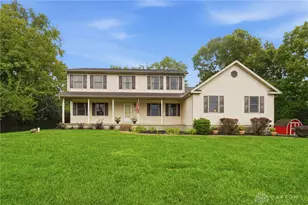 1214 N 11th St, Miamisburg, OH 45342 - Photo 1