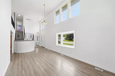 5880 Charlesgate Road, Huber Heights, OH 45424 - Photo 17