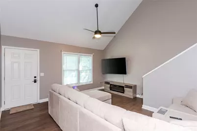 605 Cassel Hills Court, Vandalia, OH 45377 - Photo 7