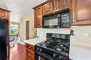 2560 Renwick Way, Troy, OH 45373 - Photo 17