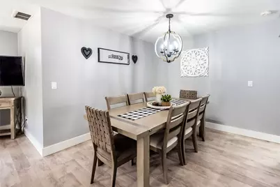 301 Marsha Jeanne Way, Centerville, OH 45458 - Photo 3