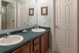 3906 W Summit Ridge Dr, Beavercreek, OH 45430 - Photo 15