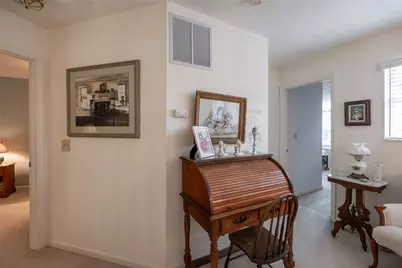 3906 W Summit Ridge Drive, Beavercreek, OH 45430 - Photo 13