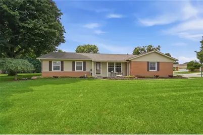 101 Clifton Drive, Piqua, OH 45356 - Photo 1