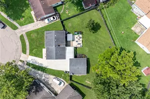 2425 Lorna Ct, Dayton, OH 45420 - Photo 41