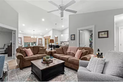 1904 Tipperary Drive, Middletown, OH 45042 - Photo 7