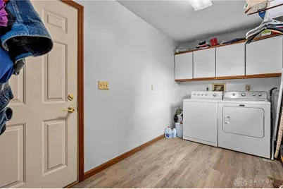 8495 Highmount Drive, Springboro, OH 45066 - Photo 15