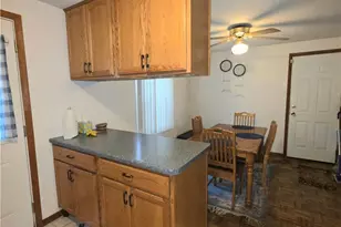 688 Hile Ln, Englewood, OH 45322 - Photo 7
