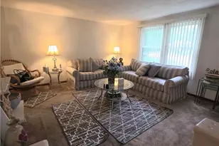 688 Hile Ln, Englewood, OH 45322 - Photo 3