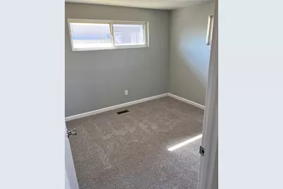 332 Marview Avenue, Vandalia, OH 45377 - Photo 5