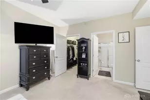 7464 Bridge Point Dr, Cincinnati, OH 45248 - Photo 25