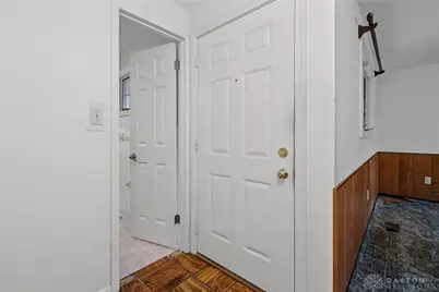1035 Cottage Court Drive, Fairborn, OH 45324 - Photo 5
