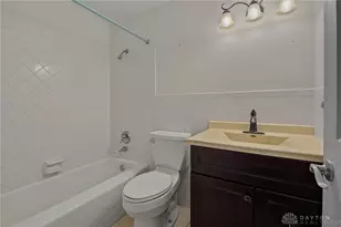 1035 Cottage Ct Dr, Fairborn, OH 45324 - Photo 19