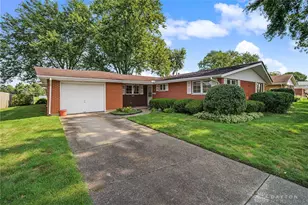 1035 Cottage Ct Dr, Fairborn, OH 45324 - Photo 1