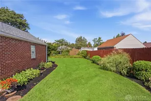 1041 Yorkshire Pl, Dayton, OH 45419 - Photo 45