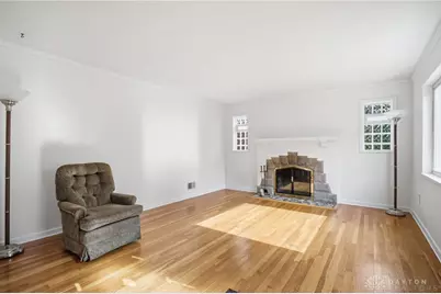 1041 Yorkshire Place, Dayton, OH 45419 - Photo 5